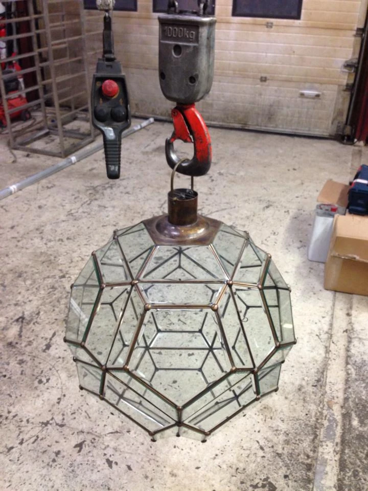 Sølvlodning af glas-kobber lampe
